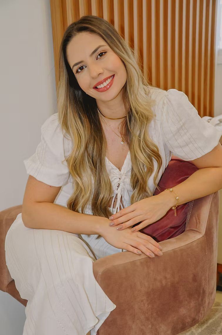 Natália Peres, nutricionista CRN10 7729 em Palhoça